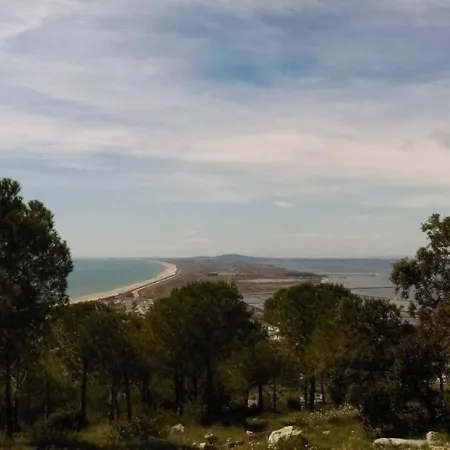 - 5 Pers, 47 M2, 2/1 Διαμέρισμα Σετ