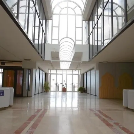 Διαμέρισμα - 5 Pers, 47 M2, 2/1 *